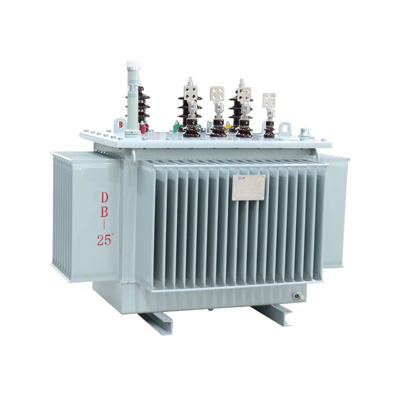 4000 kva hiru faseko olio transformadorea murgilduta